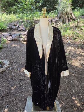 Vintage Saks Fifth Avenue Black Velvet & Cream Silk  Long Robe